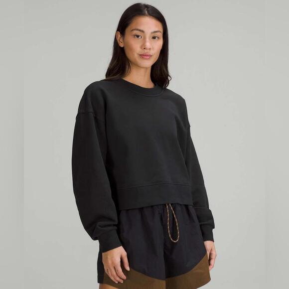 Lululemon Perfectly Oversized Cropped Crew
French Terry - Picture 2 of 12
